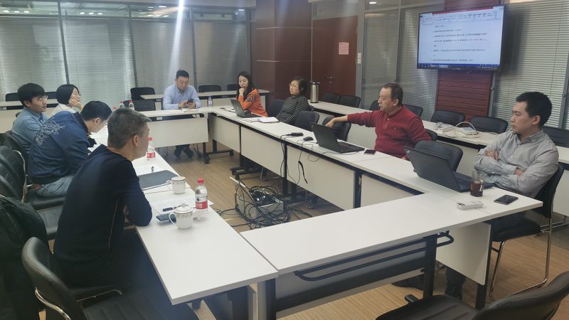 家庭网络布局要考虑实际使用需求，避免信号干扰。以下是一些建议：